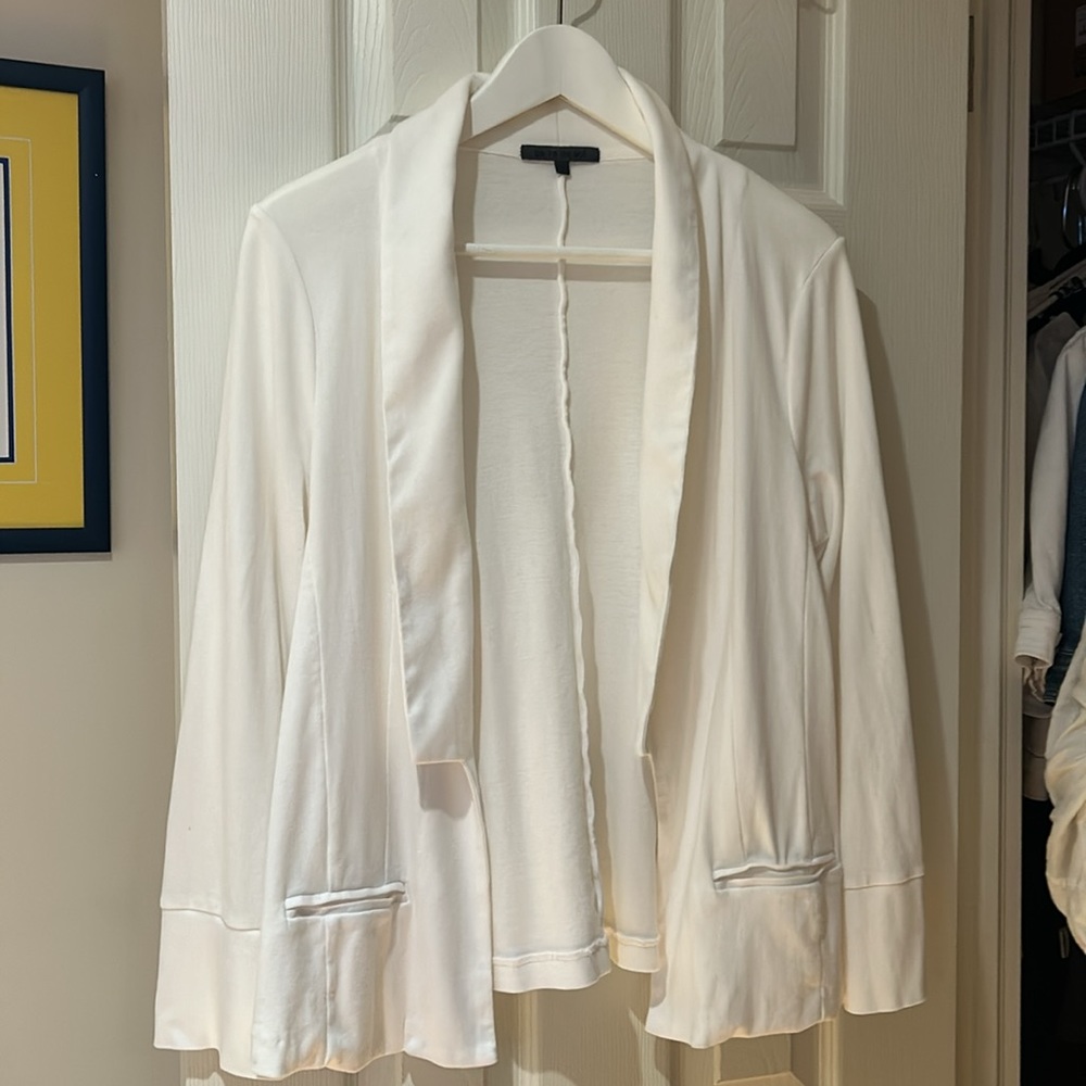 Tuxedo style white jersey cardigan